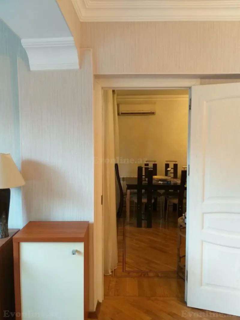 Kirayə verilir 3 otaqlı Mənzil Köhnə tikili 90 m² Nərimanov r. - şəkil 12