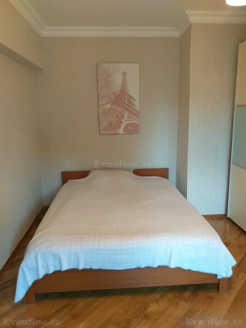 Kirayə verilir 3 otaqlı Mənzil Köhnə tikili 90 m² Nərimanov r. - şəkil 16