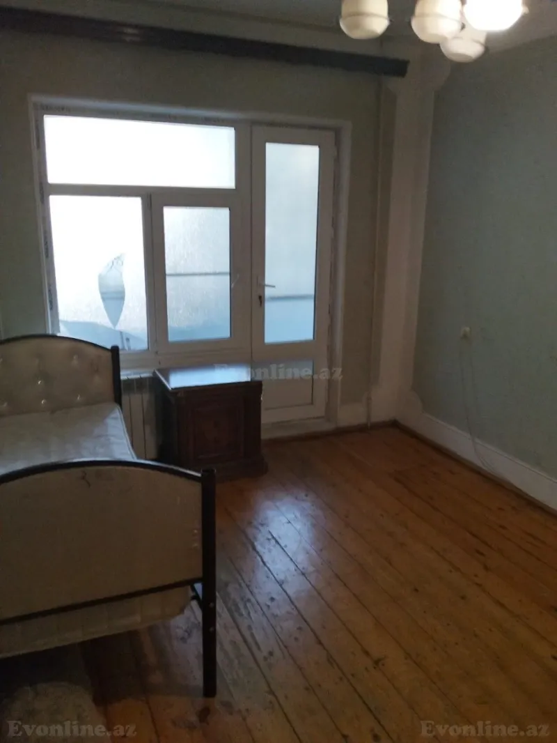 Satılır 3 otaqlı Mənzil Köhnə tikili 85 m² Əhmədli m. - şəkil 6