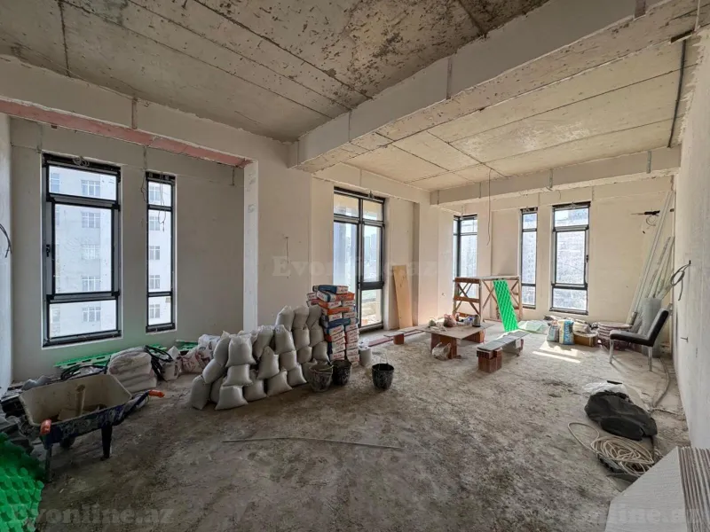 Satılır 4 otaqlı Mənzil Yeni tikili 220 m² Nizami m.