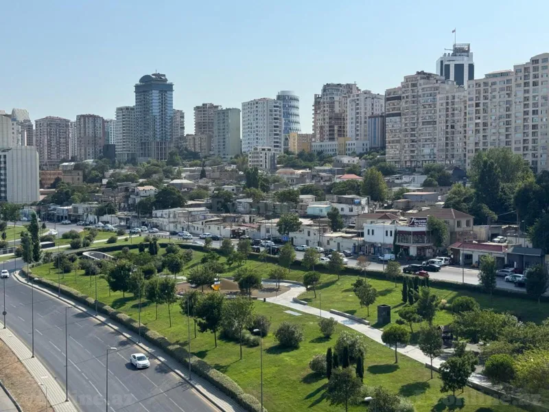 Satılır 4 otaqlı Mənzil Yeni tikili 220 m² Nizami m. - şəkil 10