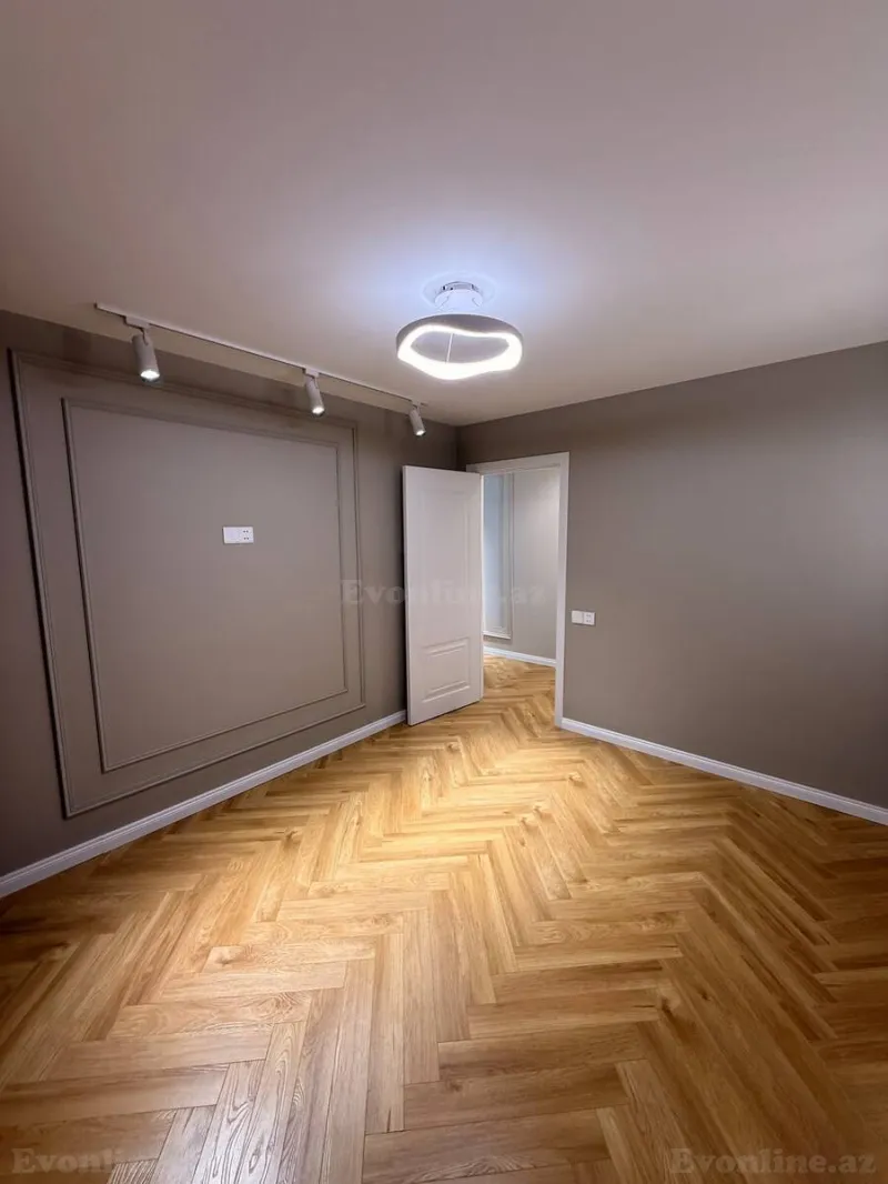 Satılır 2 otaqlı Mənzil Köhnə tikili 45 m² Elmlər Akademiyası m. - şəkil 5