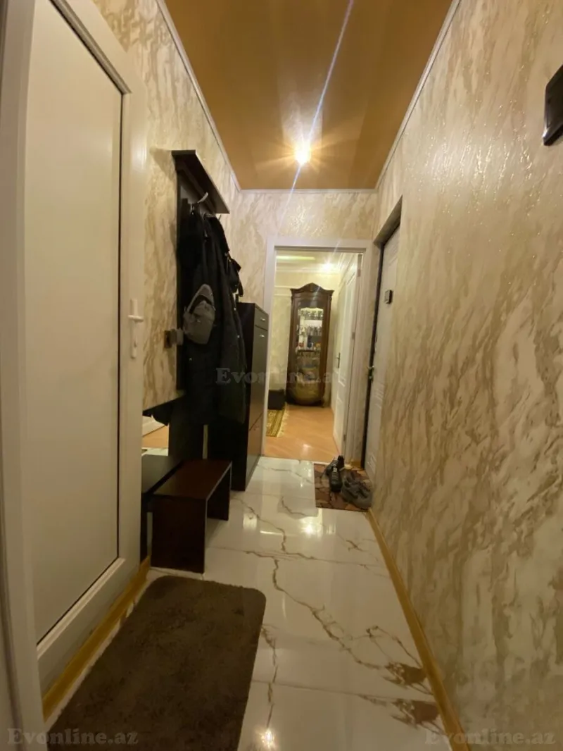 Kirayə verilir 2 otaqlı Mənzil Köhnə tikili 60 m² 4-cü mikrorayon