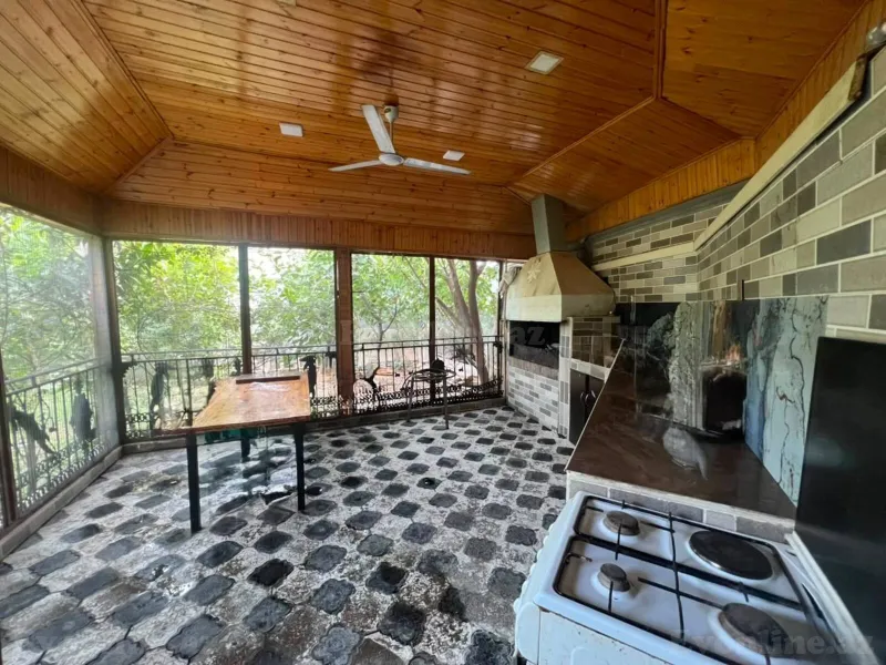 Satılır 5 otaqlı Həyət evi 200 m² Yeni Ramana - şəkil 2