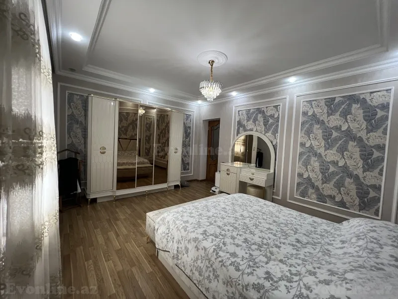 Satılır 5 otaqlı Həyət evi 200 m² Yeni Ramana - şəkil 12