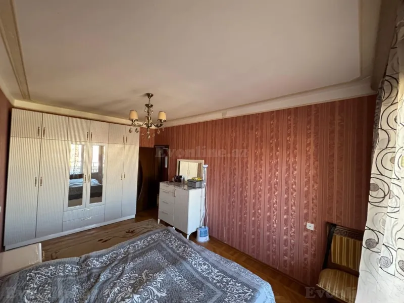 Satılır 3 otaqlı Mənzil Köhnə tikili 85 m² Xalqlar Dostluğu m. - şəkil 4