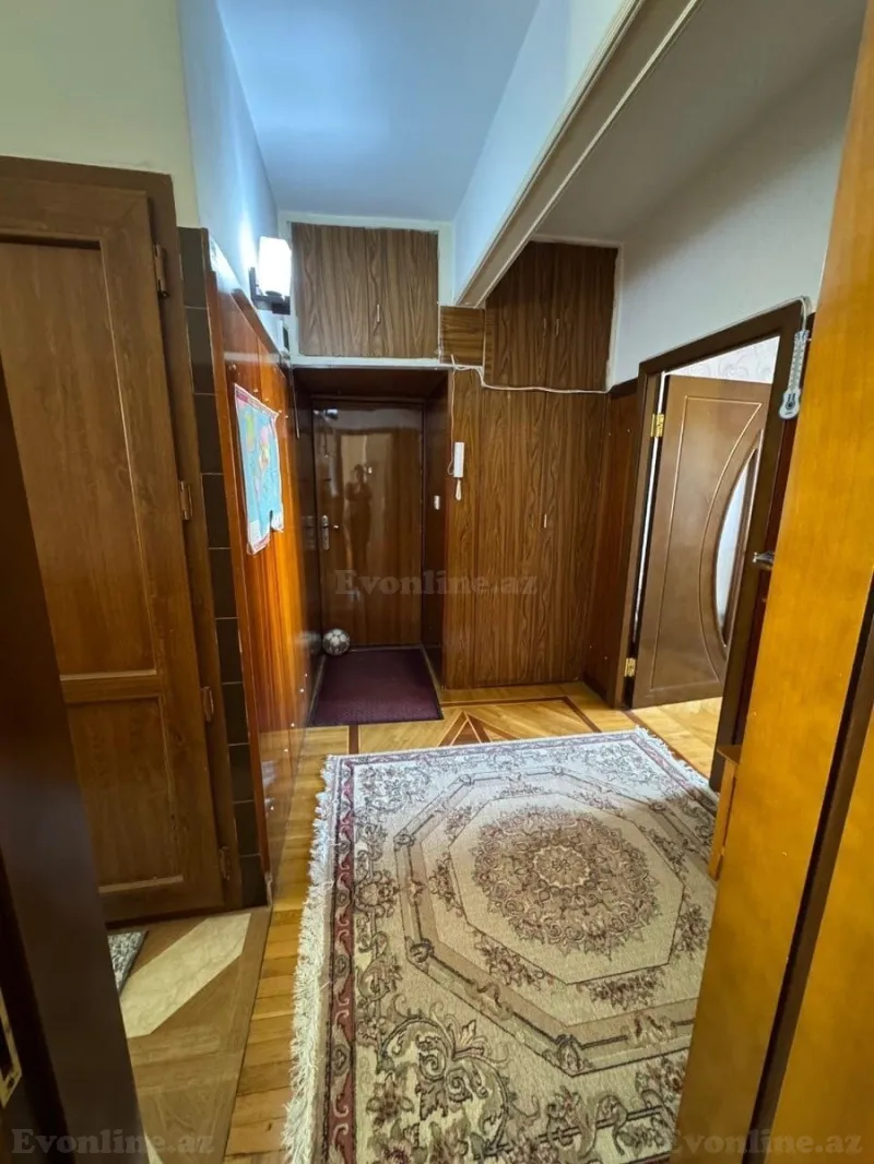 Satılır 3 otaqlı Mənzil Köhnə tikili 85 m² Xalqlar Dostluğu m. - şəkil 28