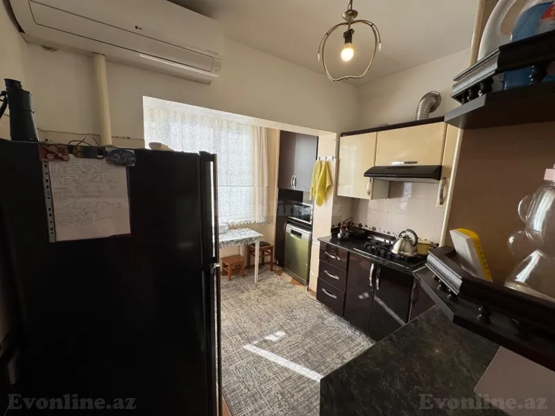Satılır 3 otaqlı Mənzil Köhnə tikili 85 m² Xalqlar Dostluğu m. - şəkil 29