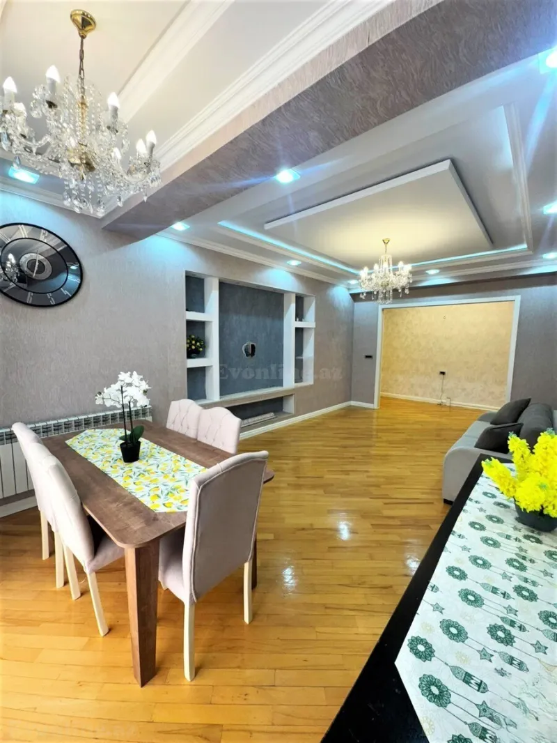 Kirayə verilir 4 otaqlı Mənzil Yeni tikili 150 m² İnşaatçılar m. - şəkil 3