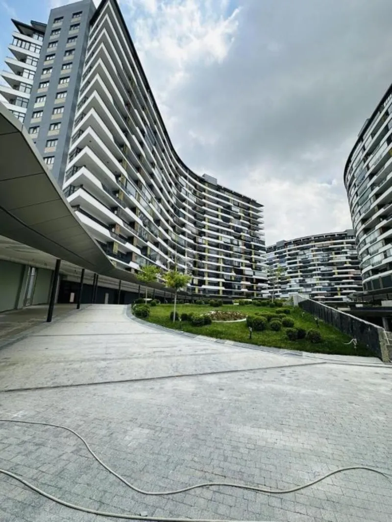 Satılır 2 otaqlı Mənzil Yeni tikili 80 m² Binəqədi r. - şəkil 2