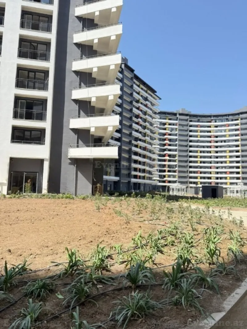 Satılır 2 otaqlı Mənzil Yeni tikili 80 m² Binəqədi r. - şəkil 3