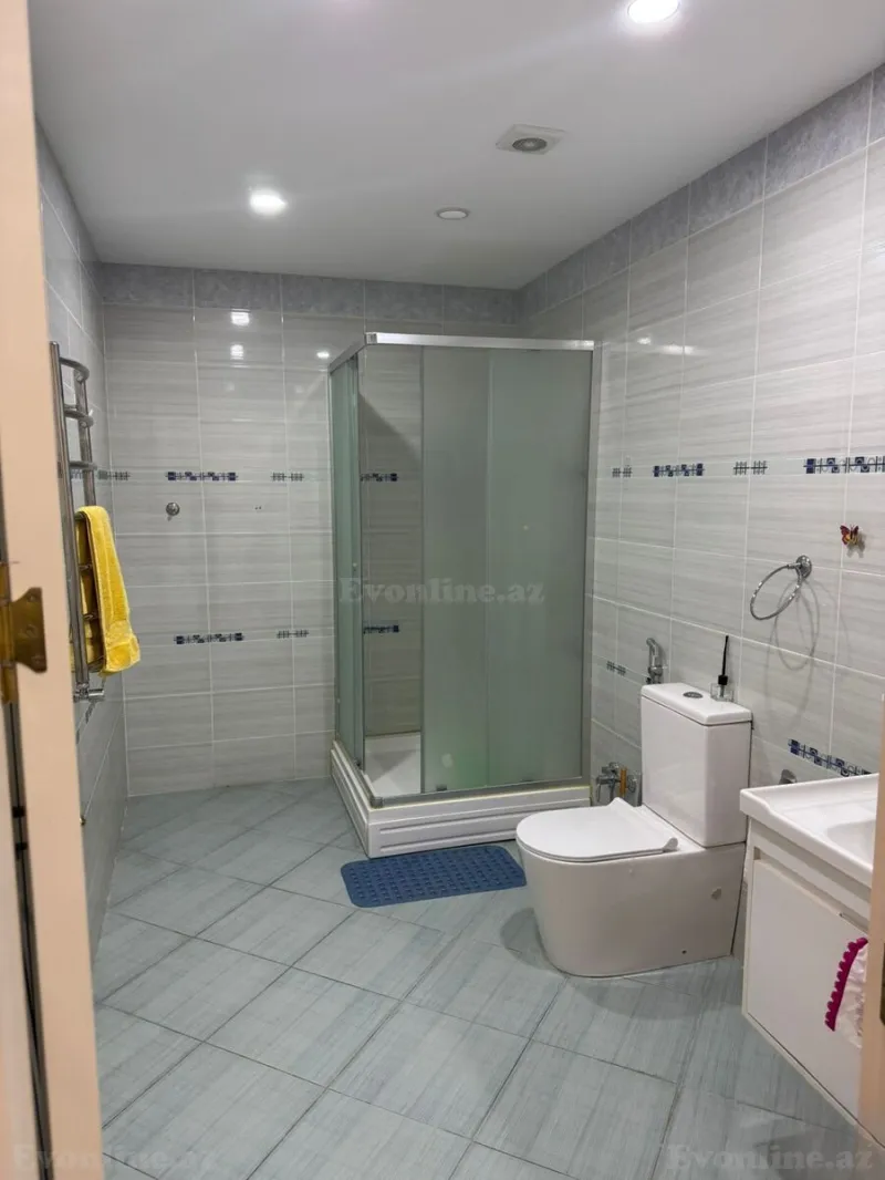 Kirayə verilir 2 otaqlı Mənzil Yeni tikili 70 m² Nəsimi r. - şəkil 3