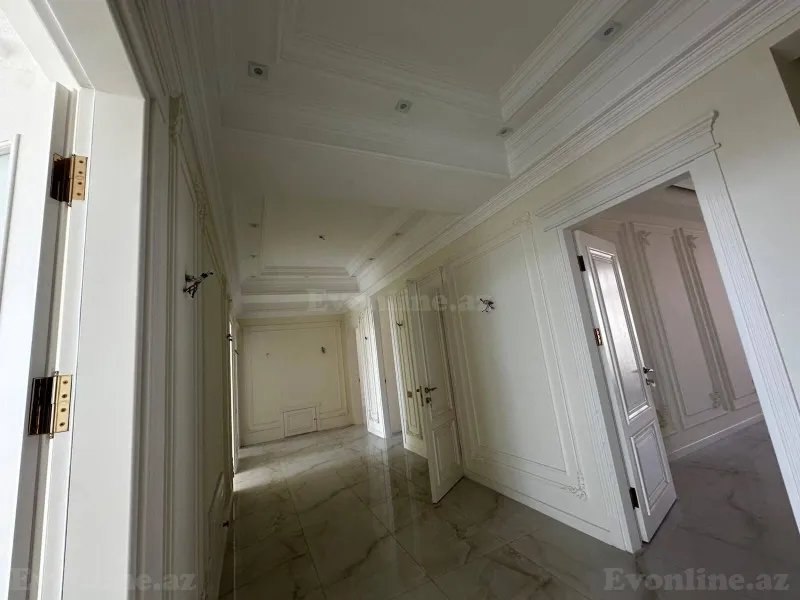 Satılır 5 otaqlı Mənzil Yeni tikili 193 m² Xətai r. - şəkil 12
