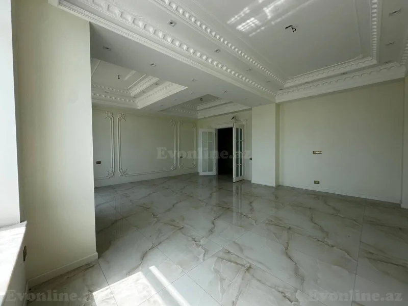 Satılır 5 otaqlı Mənzil Yeni tikili 193 m² Xətai r. - şəkil 14