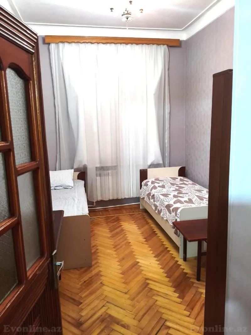 Satılır 3 otaqlı Mənzil Köhnə tikili 70 m² Nəriman Nərimanov m. - şəkil 4
