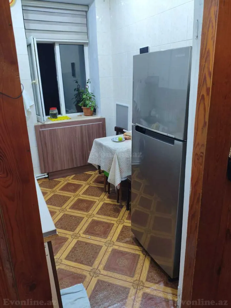 Satılır 3 otaqlı Mənzil Köhnə tikili 70 m² Nəriman Nərimanov m. - şəkil 6