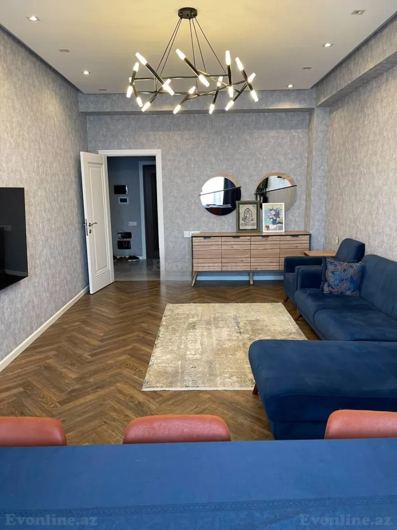 Satılır 3 otaqlı Mənzil Yeni tikili 95 m² İnşaatçılar m. - şəkil 2