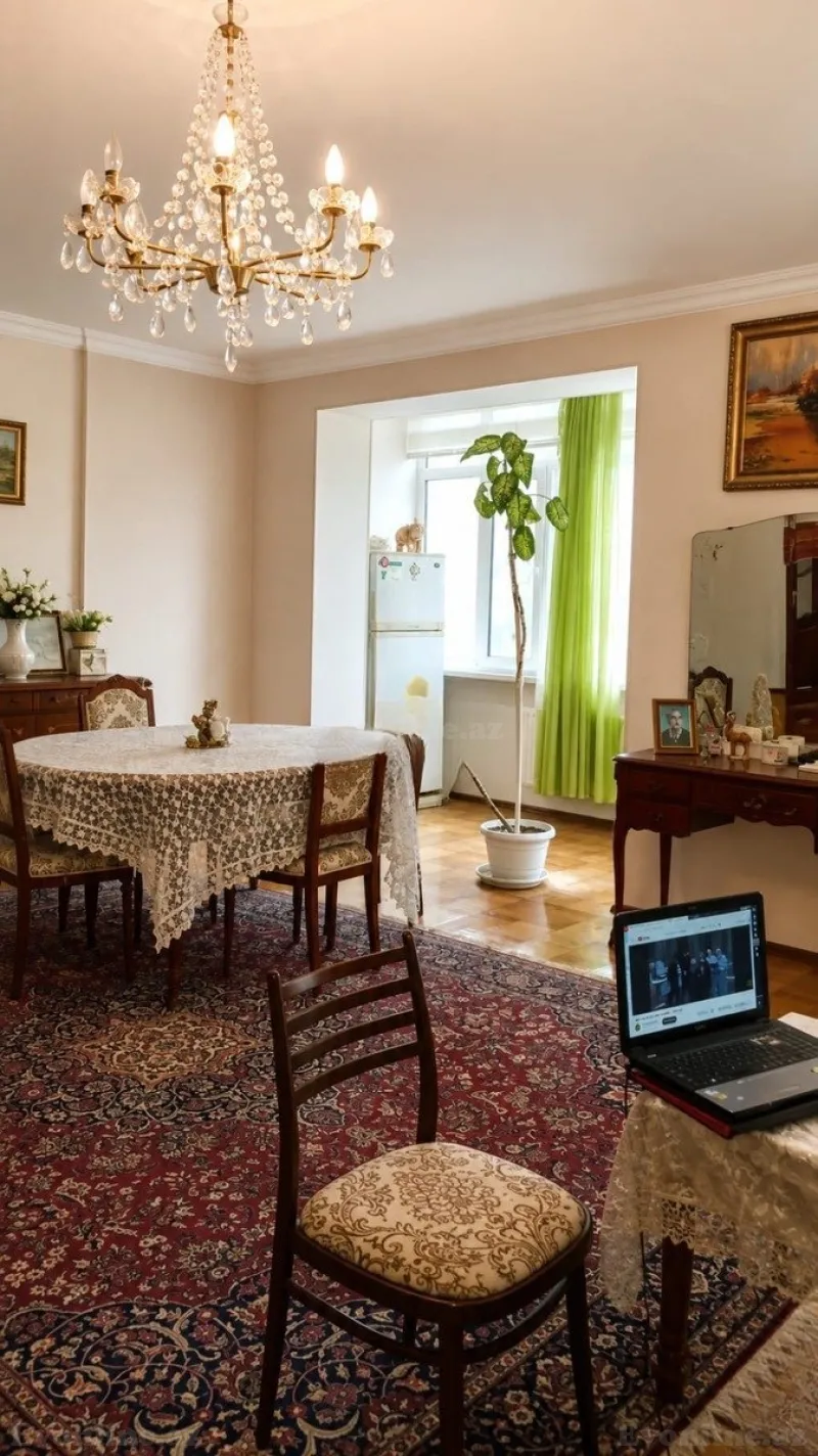 5 otaqlı Mənzil 120 m² Əhmədli m. Satılır