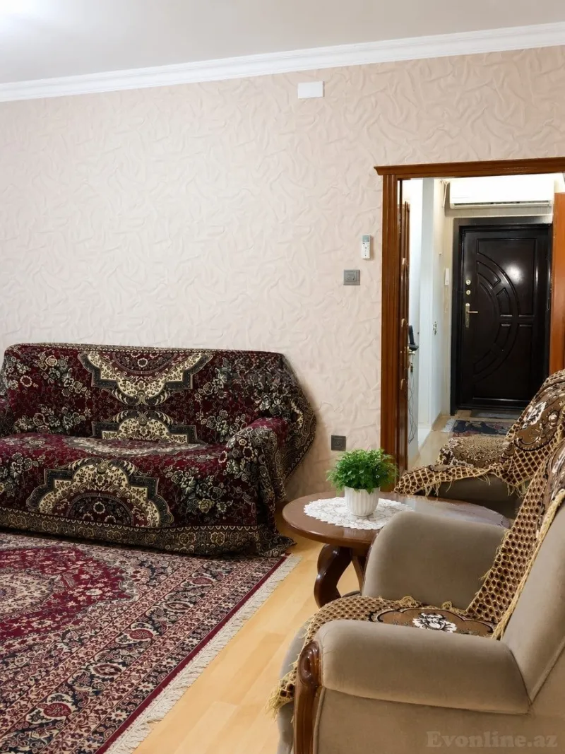 Satılır 5 otaqlı Mənzil Köhnə tikili 120 m² Əhmədli m. - şəkil 6