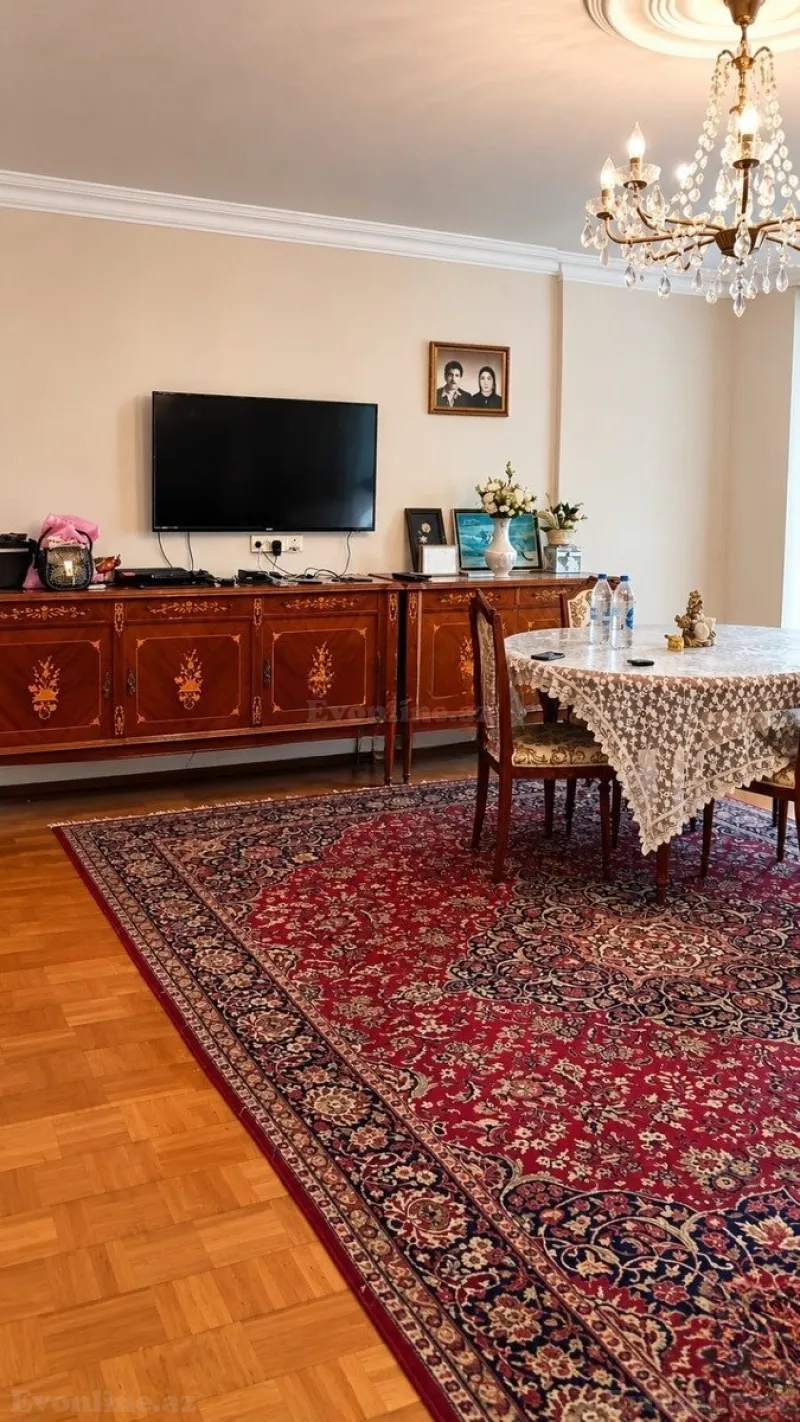 Satılır 5 otaqlı Mənzil Köhnə tikili 120 m² Əhmədli m. - şəkil 9