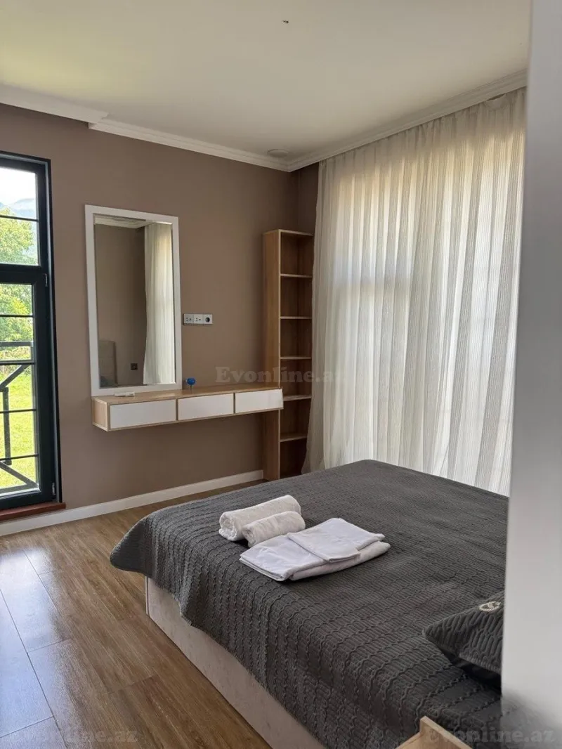 Kirayə verilir 5 otaqlı Həyət evi 270 m² Qəbələ - şəkil 12
