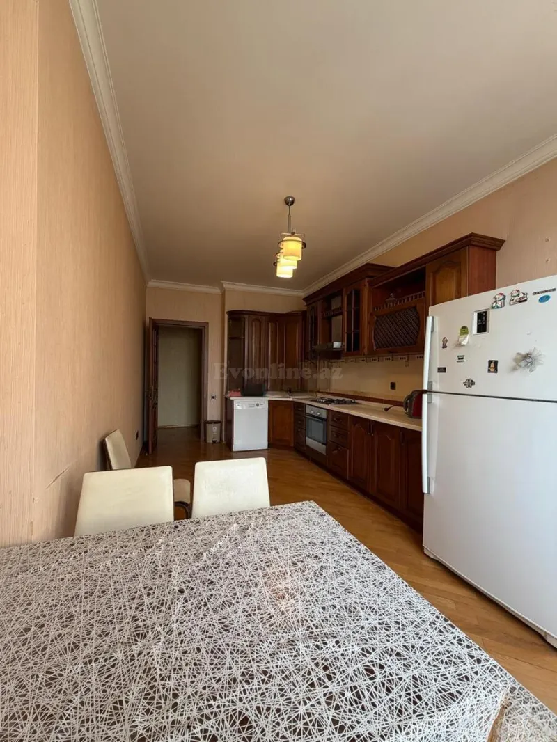 Satılır 3 otaqlı Mənzil Yeni tikili 145 m² Nizami m. - şəkil 8