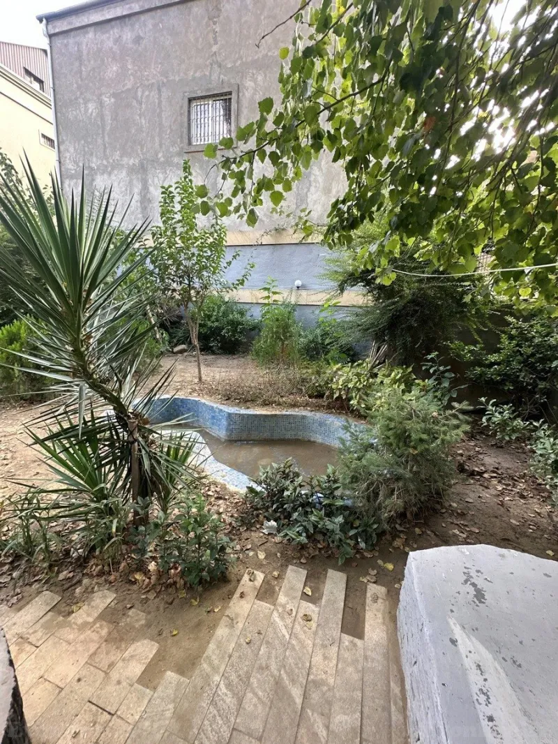 Satılır 17 otaqlı Həyət evi 1000 m² Nəsimi m. - şəkil 3
