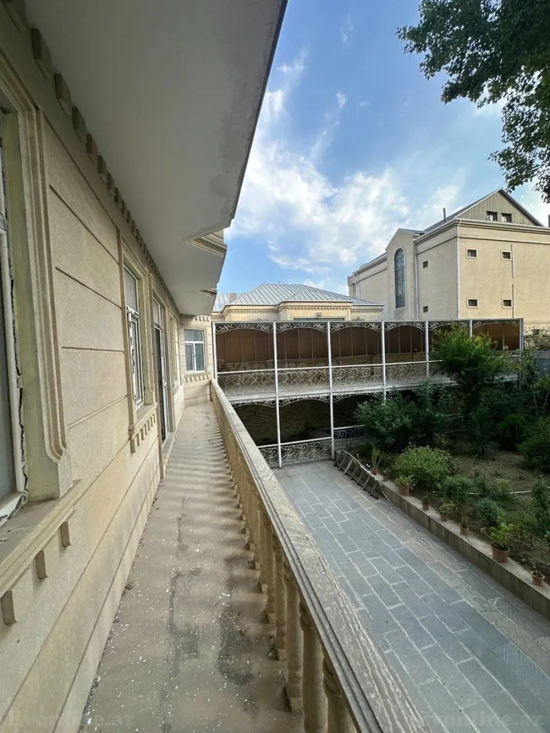 Satılır 17 otaqlı Həyət evi 1000 m² Nəsimi m. - şəkil 27