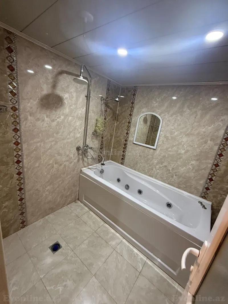 Kirayə verilir 2 otaqlı Həyət evi 150 m² Gəncə - şəkil 4