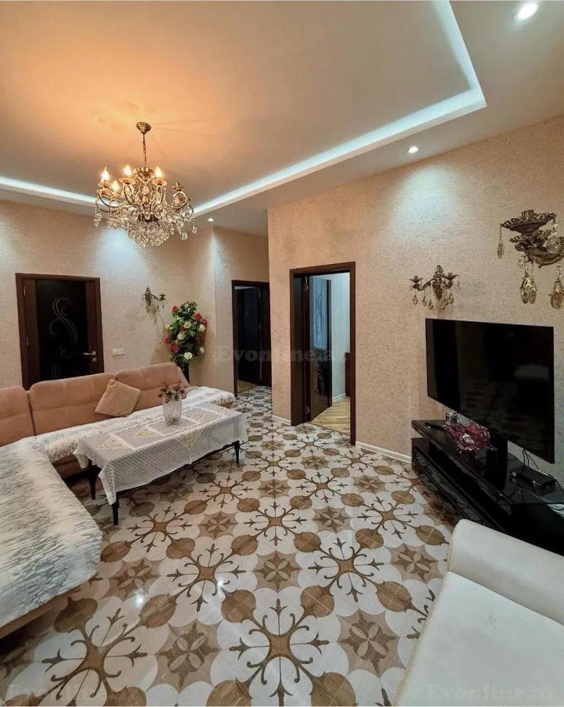 Satılır 2 otaqlı Mənzil Yeni tikili 83 m² Xalqlar Dostluğu m. - şəkil 2