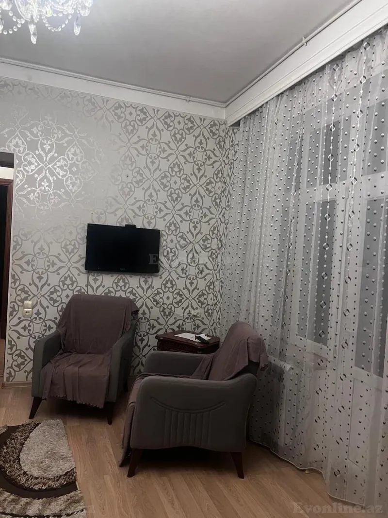 Kirayə verilir 2 otaqlı Mənzil Köhnə tikili 80 m² Nəsimi r. - şəkil 3