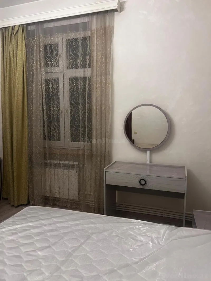 Kirayə verilir 2 otaqlı Mənzil Köhnə tikili 80 m² Nəsimi r. - şəkil 7