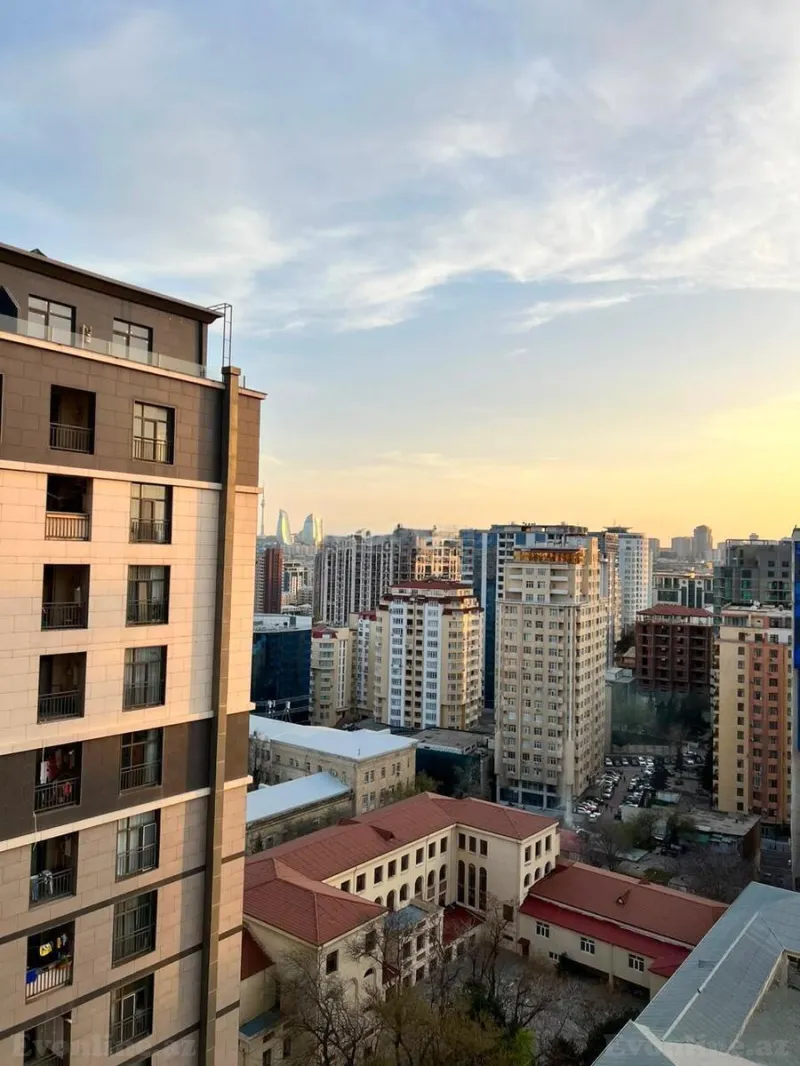 Kirayə verilir 3 otaqlı Mənzil Yeni tikili 85 m² 28 May m. - şəkil 14