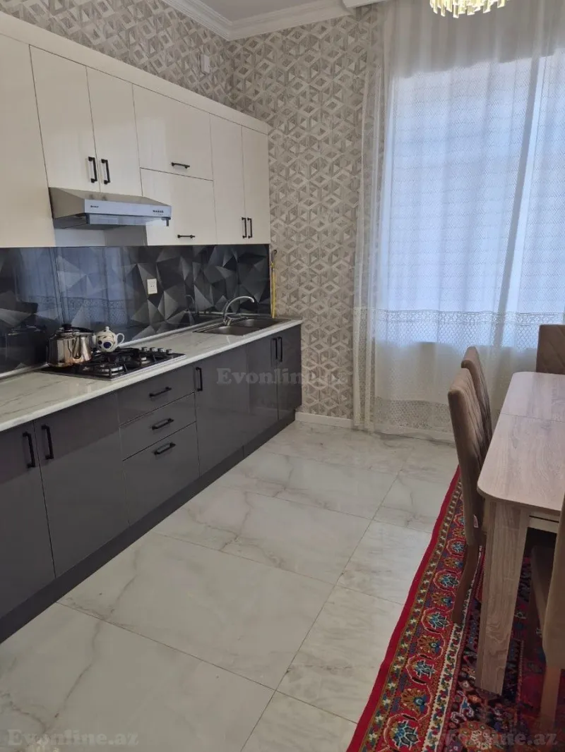Kirayə verilir 10 otaqlı Həyət evi 200 m² Qəbələ - şəkil 13