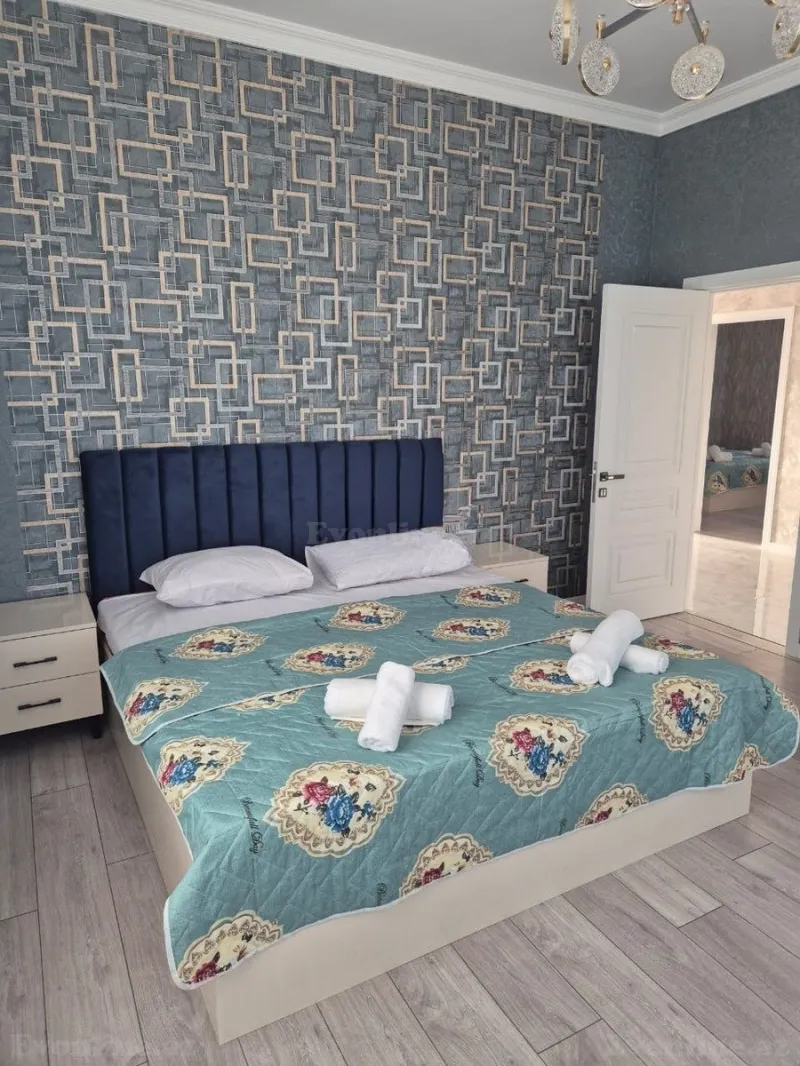 Kirayə verilir 10 otaqlı Həyət evi 200 m² Qəbələ - şəkil 16