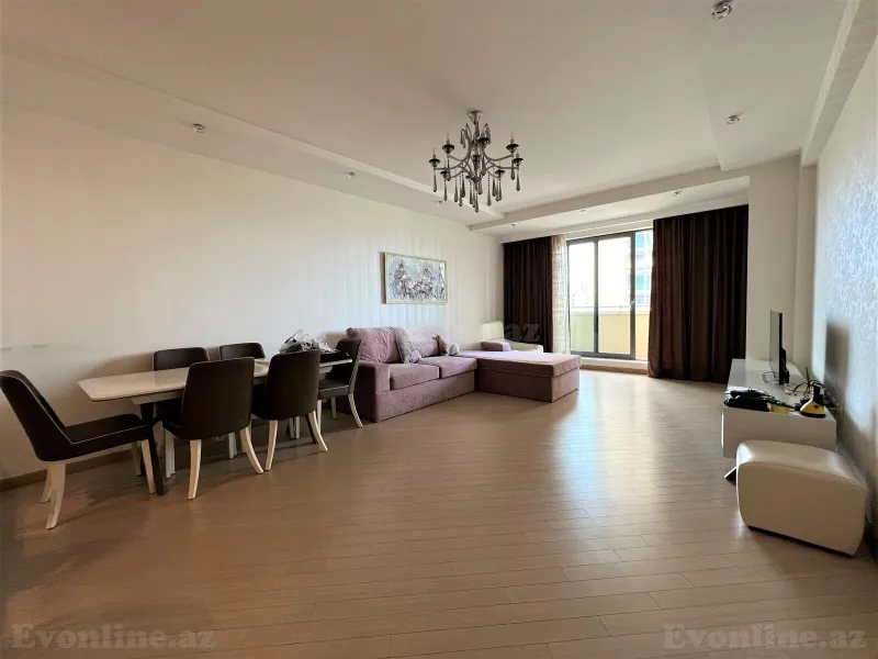 Kirayə verilir 3 otaqlı Mənzil Yeni tikili 150 m² Səbail r. - şəkil 2