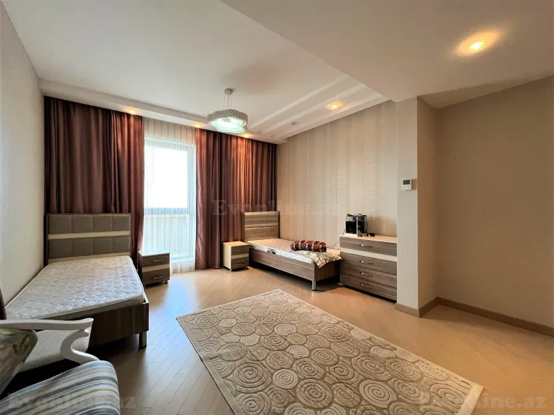 Kirayə verilir 3 otaqlı Mənzil Yeni tikili 150 m² Səbail r. - şəkil 15