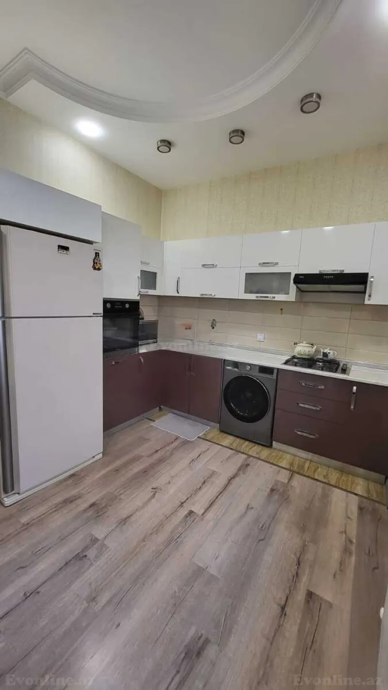 Kirayə verilir 6 otaqlı Həyət evi 260 m² Səbail r. - şəkil 11