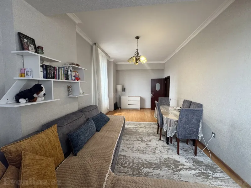 Satılır 3 otaqlı Mənzil Yeni tikili 95 m² Səbail r. - şəkil 2