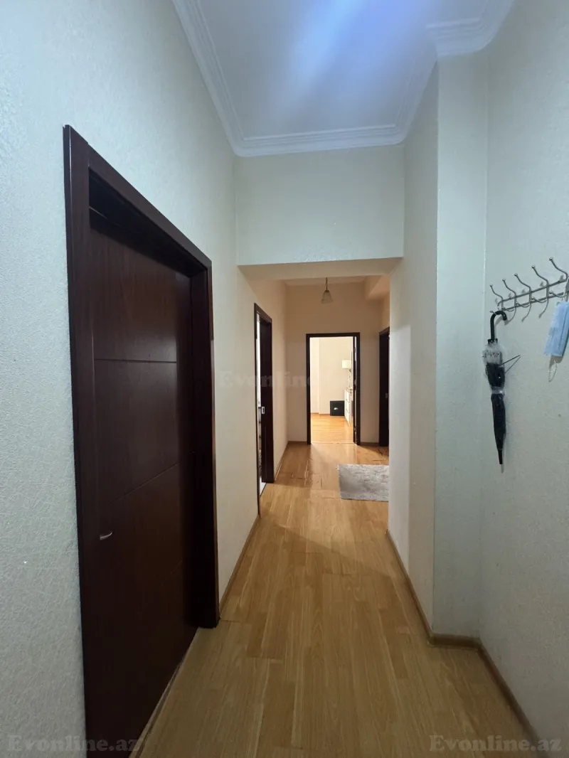 Satılır 3 otaqlı Mənzil Yeni tikili 95 m² Səbail r. - şəkil 9