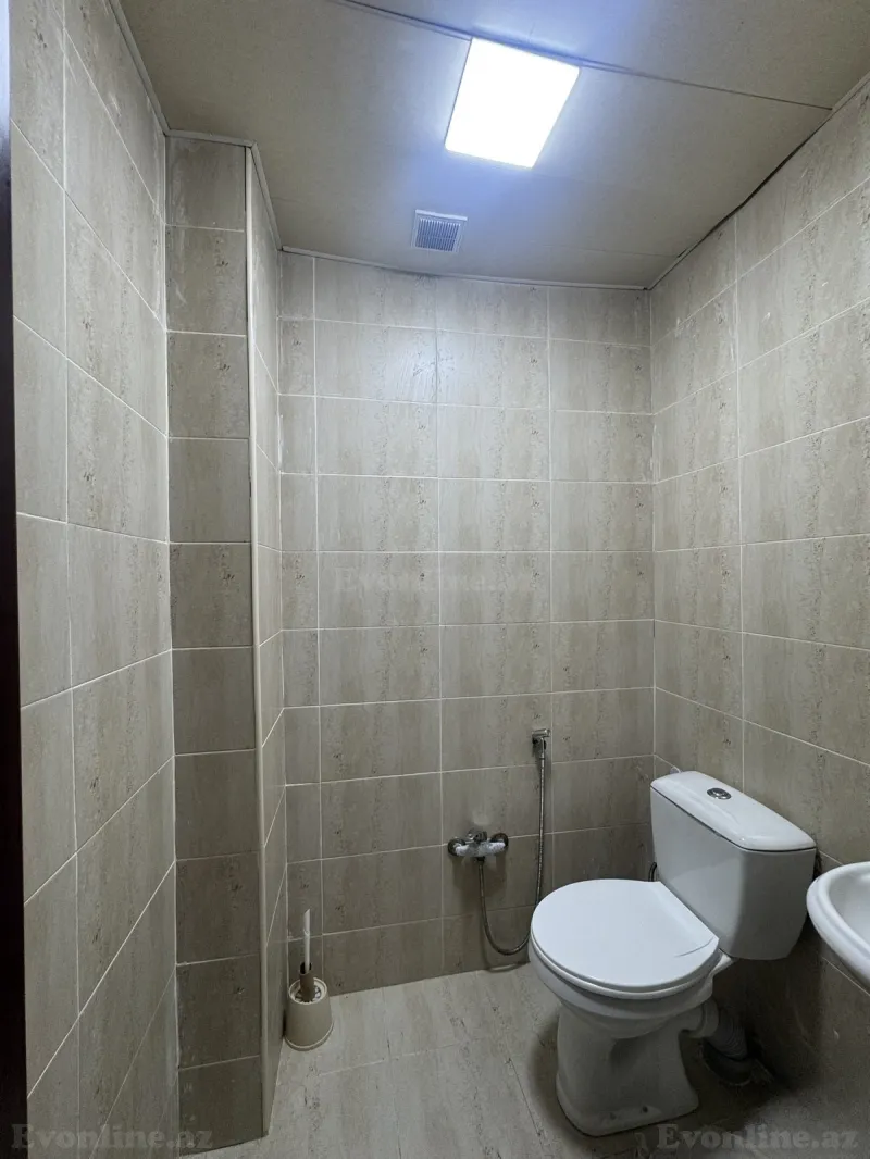 Satılır 3 otaqlı Mənzil Yeni tikili 95 m² Səbail r. - şəkil 10