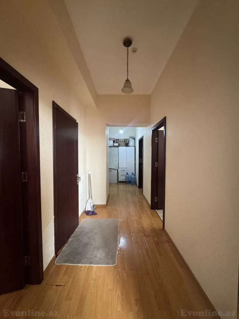 Satılır 3 otaqlı Mənzil Yeni tikili 95 m² Səbail r. - şəkil 12