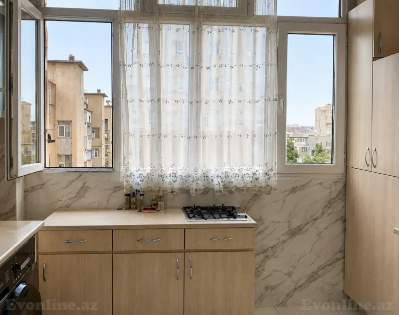 Satılır 2 otaqlı Mənzil Köhnə tikili 45 m² Yeni Günəşli - şəkil 6
