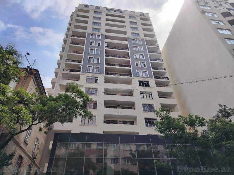 Satılır 4 otaqlı Mənzil Yeni tikili 175 m² Nərimanov r.