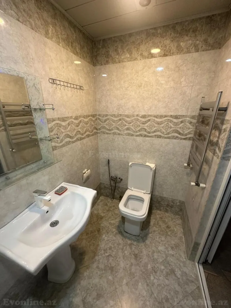 Kirayə verilir 2 otaqlı Mənzil Yeni tikili 66 m² İnşaatçılar m. - şəkil 6