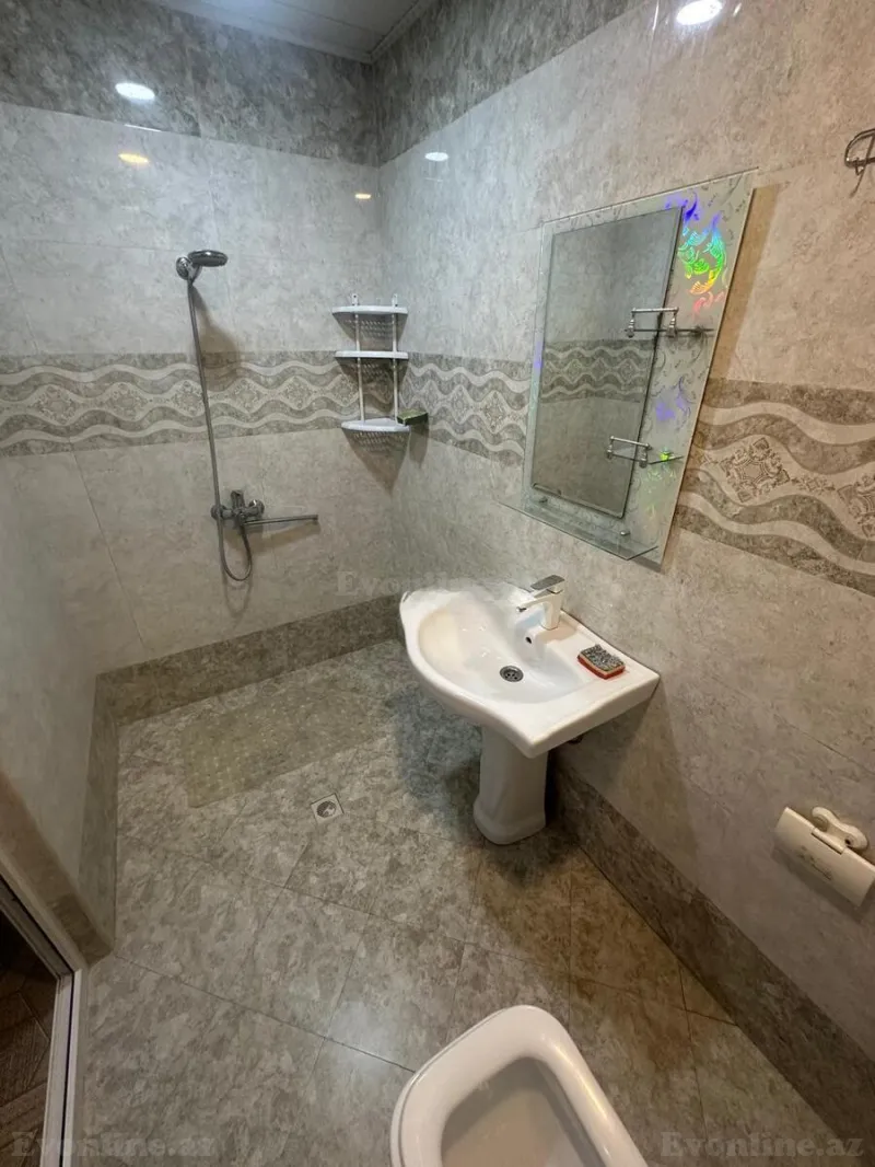 Kirayə verilir 2 otaqlı Mənzil Yeni tikili 66 m² İnşaatçılar m. - şəkil 7