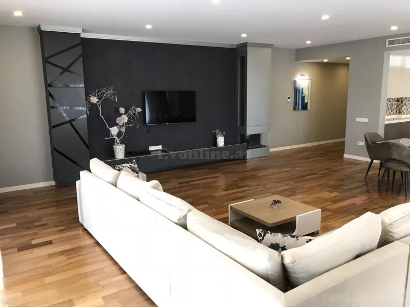 Kirayə verilir 4 otaqlı Mənzil Yeni tikili 370 m² Səbail r. - şəkil 6