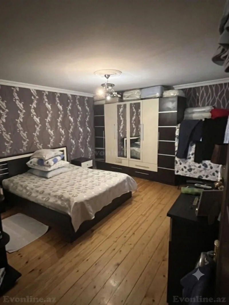 Kirayə verilir 4 otaqlı Həyət evi 100 m² İnşaatçılar m.