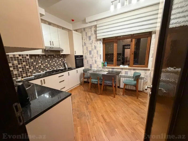 Satılır 2 otaqlı Mənzil Yeni tikili 68 m² Səbail r. - şəkil 2