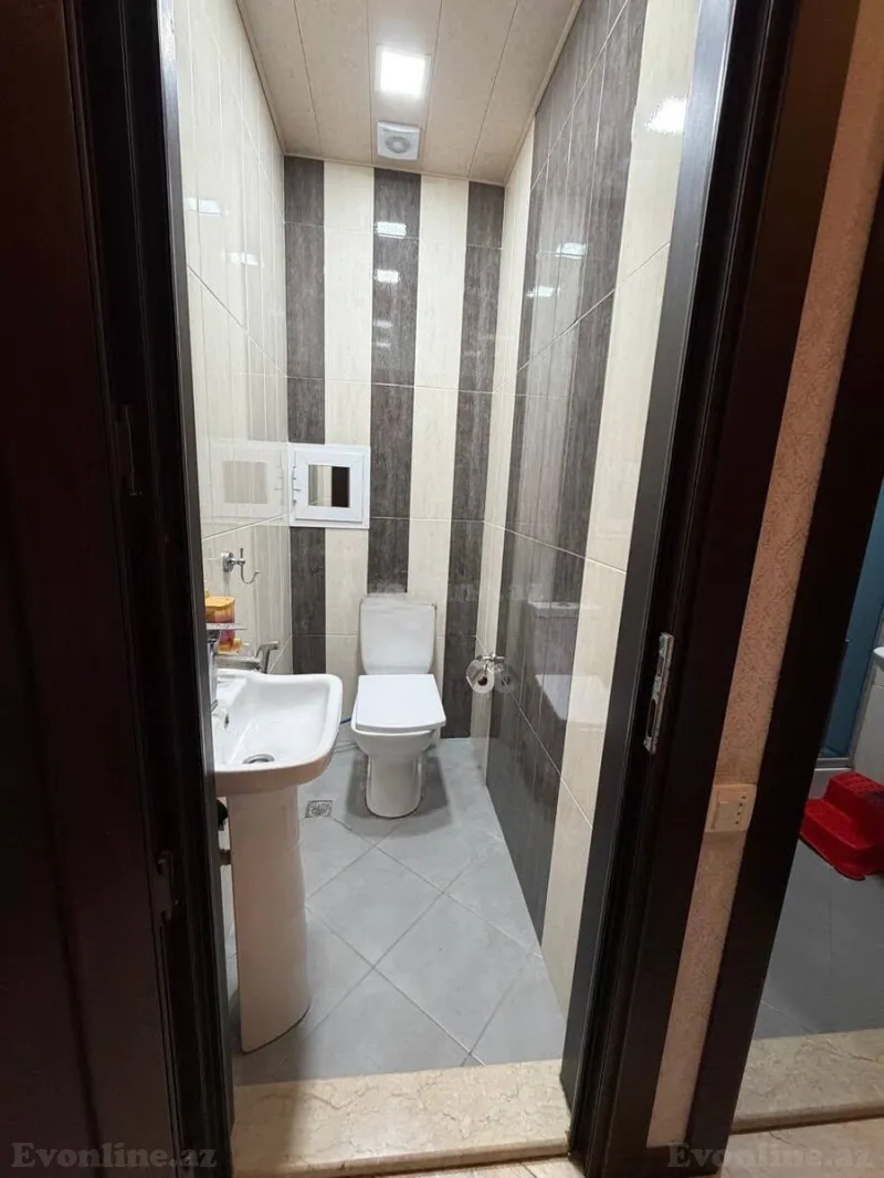Satılır 2 otaqlı Mənzil Yeni tikili 68 m² Səbail r. - şəkil 5